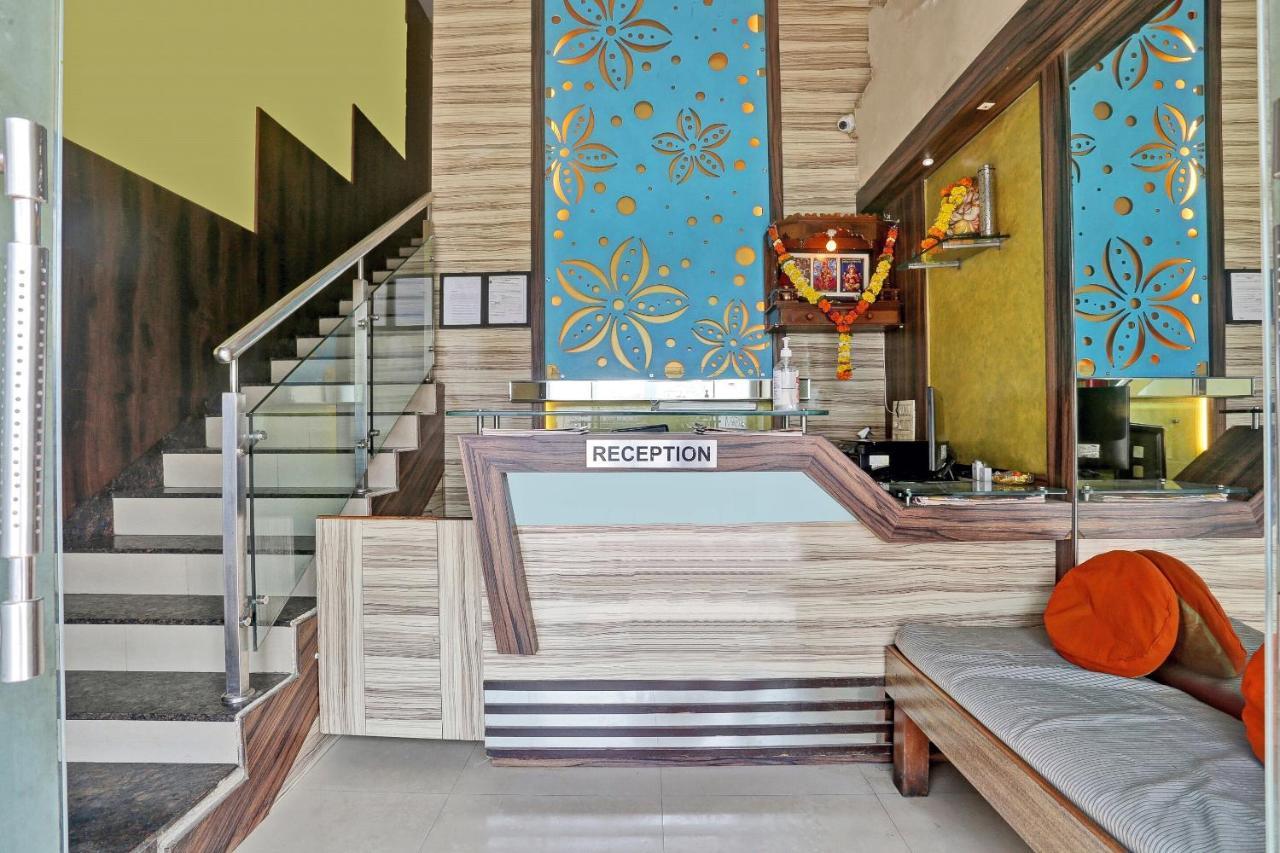 Oyo Flagship 83475 Hotel Starlight - Mumbai — Photos 3